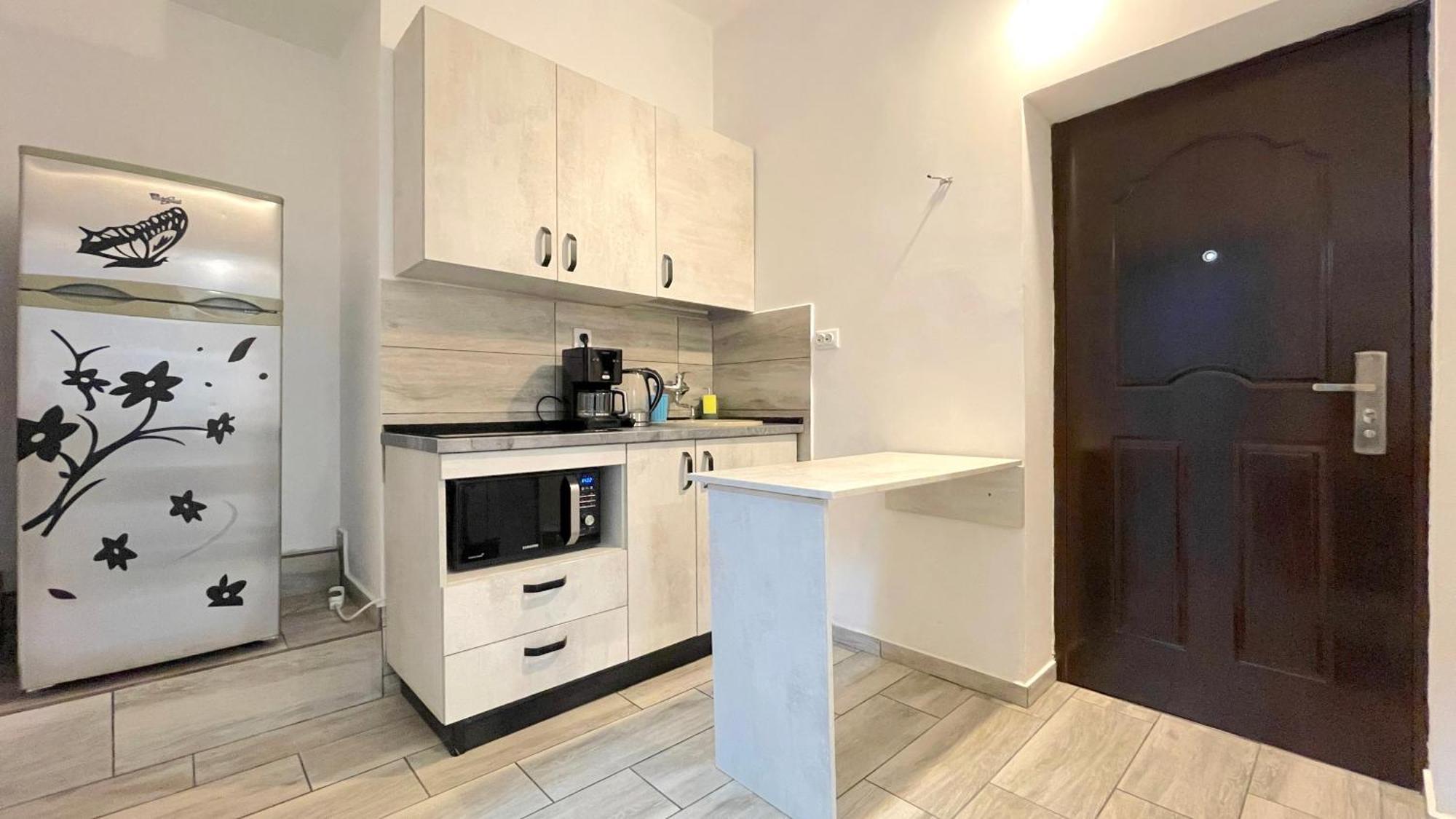 Appartamento Evu Long Street Braşov Esterno foto