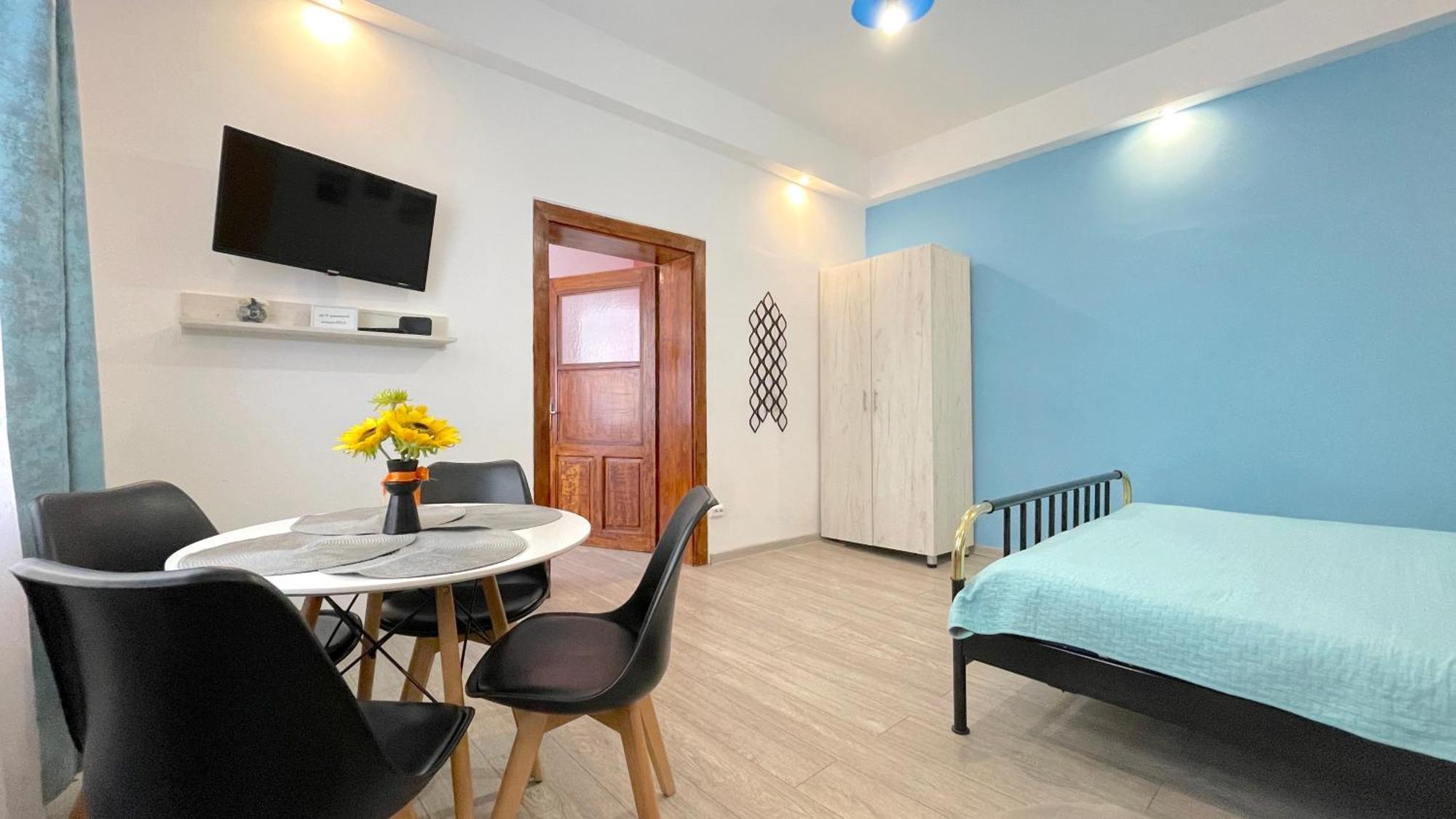 Appartamento Evu Long Street Braşov Esterno foto
