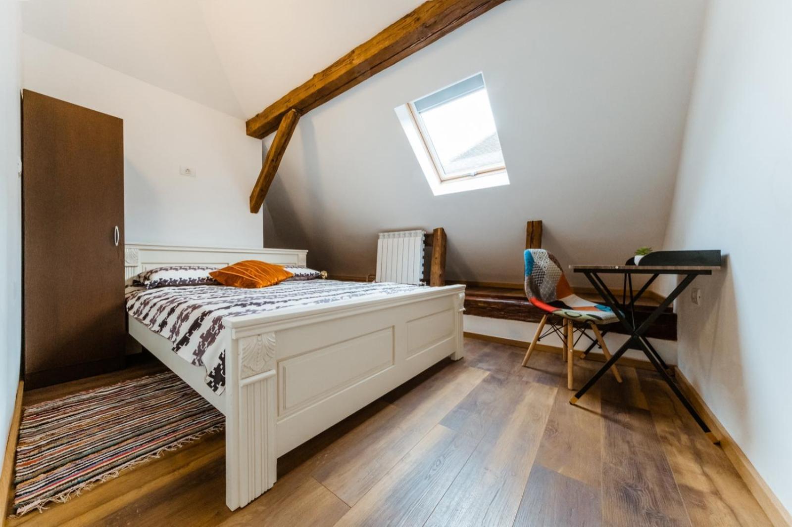 Appartamento Evu Long Street Braşov Esterno foto